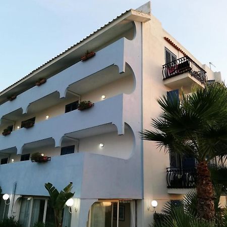 Baia Degli Dei Apartment Giardini Naxos Ngoại thất bức ảnh