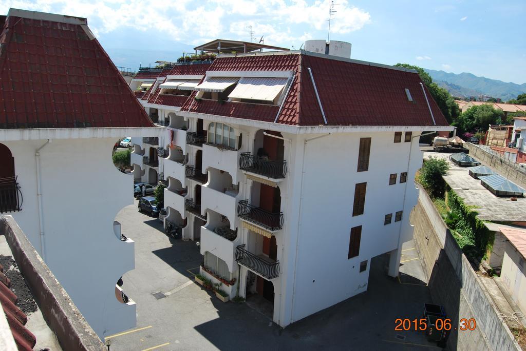 Baia Degli Dei Apartment Giardini Naxos Phòng bức ảnh