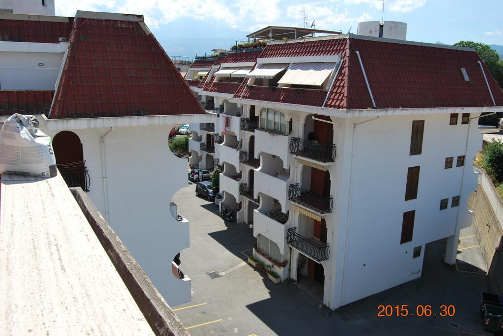 Baia Degli Dei Apartment Giardini Naxos Phòng bức ảnh