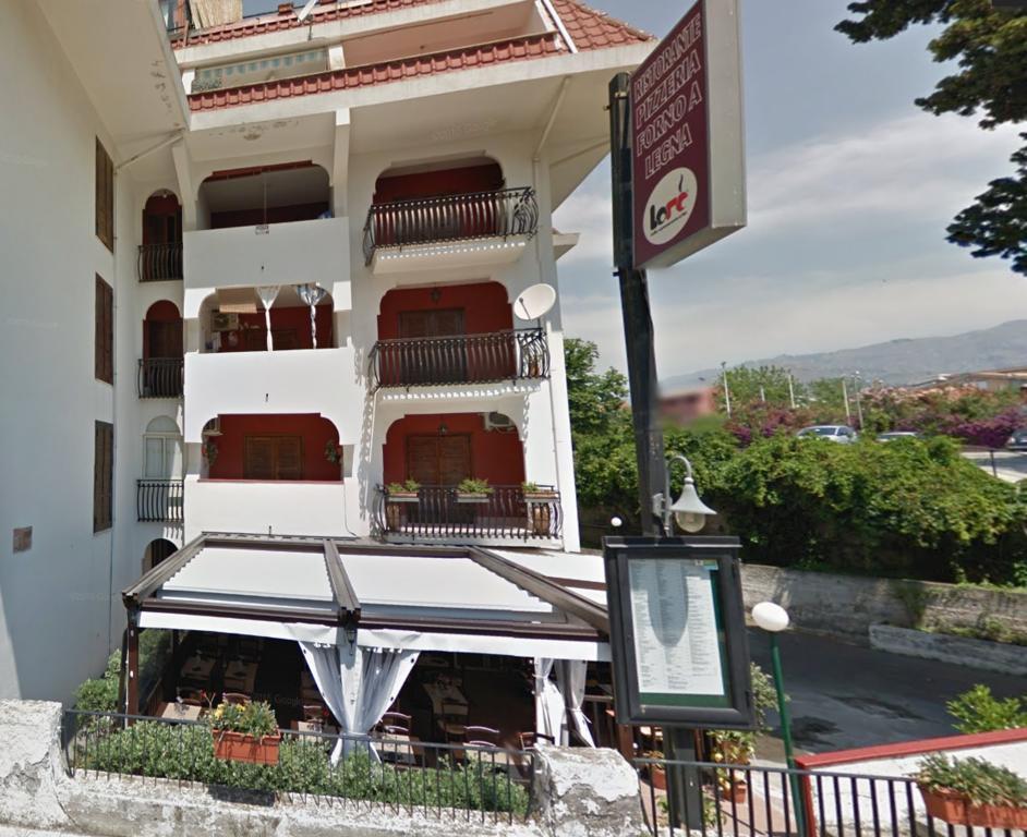 Baia Degli Dei Apartment Giardini Naxos Ngoại thất bức ảnh